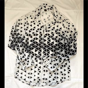 Triangle patterned button down shirt for men or women